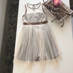 Anthropologie Ryu lace pleated cream Dress S